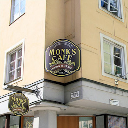 /media-library_800x800/fasadskylt_monks_cafe_fasadskyltar_clarex_2.jpg